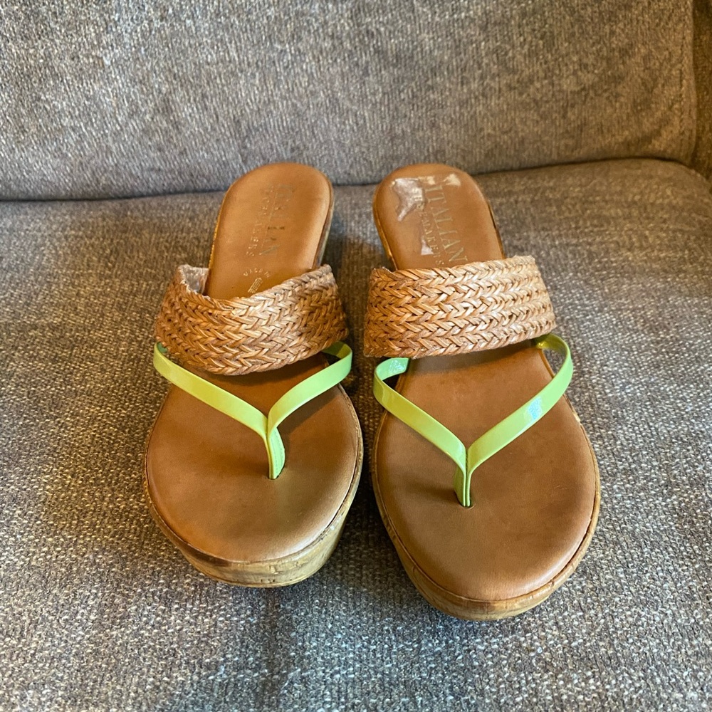 Italian Wedges Size 8